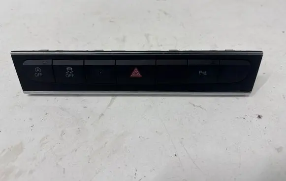 Audi A3 S3 8P Hazard light switch 8P0927137