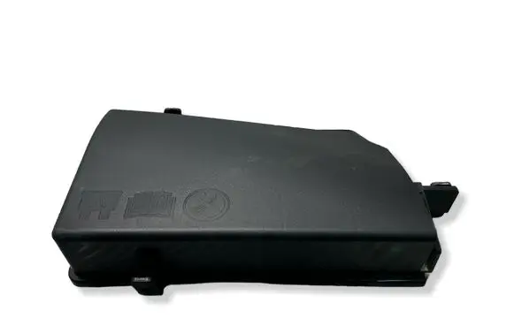 Volvo XC40 Fuse box cover 31473868