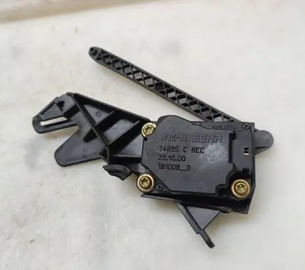 Volvo S60 Air flap motor/actuator 74935C 231000 191008