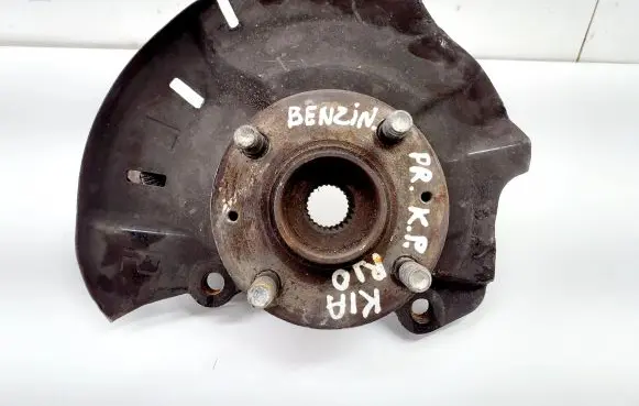 KIA Rio Front wheel hub 598101W000