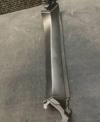 Audi e-tron Tailgate trim 4KE867607 F05216003