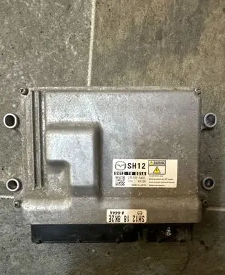 Mazda 3 III Engine control unit/module SH1218881A 2757005603