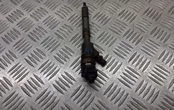 Toyota Corolla E140 E150 Fuel injectors set 23670-33040