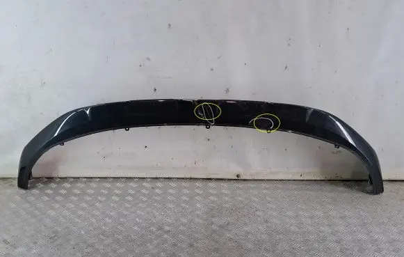 Audi e-tron Front bumper lip 4KE807061E