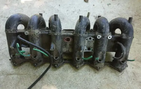 Jaguar XJ X40 Intake manifold EAC63520