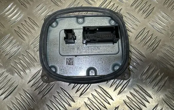 Mercedes-Benz C AMG W205 Headlight ballast module Xenon A2059005010