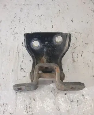 Hyundai Tucson JM Rear door upper hinge