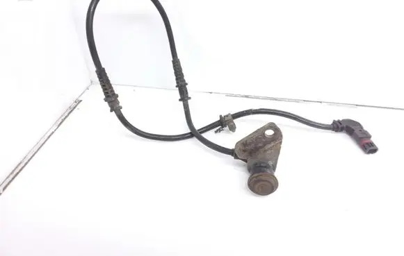 Mercedes-Benz E W210 ABS brake wheel speed sensor 0265006187