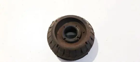 Toyota Yaris Coil spring mount 486090d040 48609-0d040