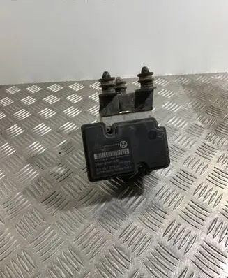 Volkswagen Golf VI ABS Pump 1K0614117AG 1K0907379AK