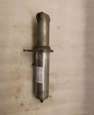 Audi A8 S8 D2 4D Rear bumper shock impact absorber/damper 4D0807357A 02300153