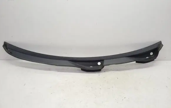 Porsche Macan (95B) Wiper trim 95B819403B