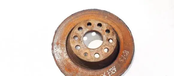 Volkswagen Tiguan Rear brake disc neventiliuojamas
