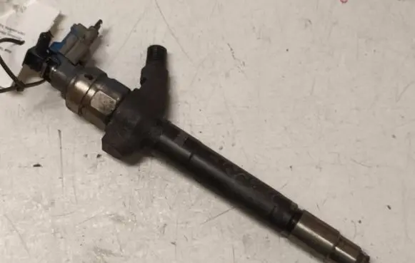 Ford Transit Fuel injector 6C1Q9K546BB 10H