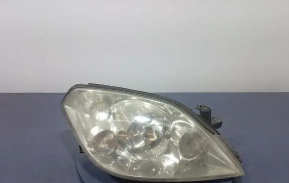 Nissan Primera Headlight/headlamp 26010AU800