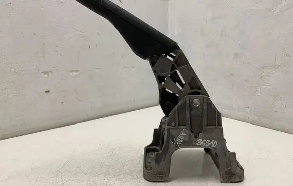 Volkswagen Caddy Hand brake release handle 1T1711303M 59835 00003203