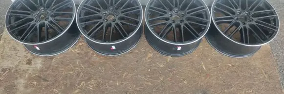 Mercedes-Benz R W251 R21 alloy rim 3216153