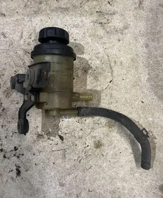 Hyundai Tucson JM Power steering fluid tank/reservoir
