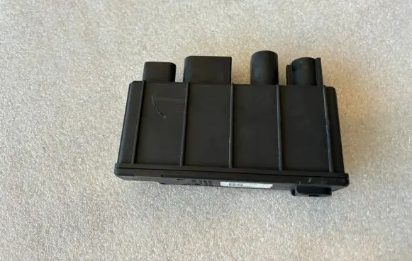 BMW 1 F20 F21 Current control relay p00146531