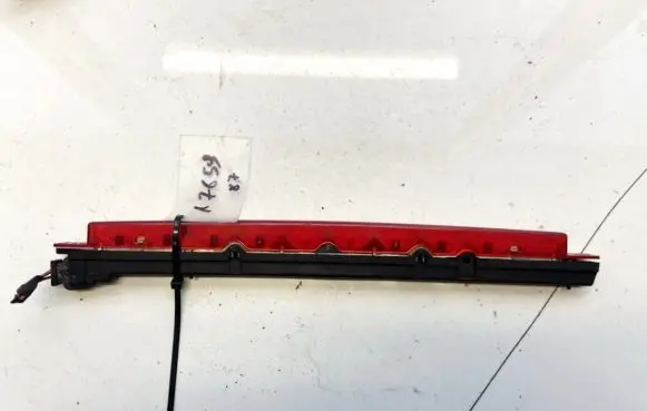 Audi A6 S6 C5 4B Third/center stoplight 4b0945097