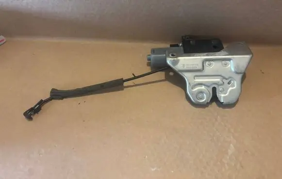 Porsche Panamera (970) Tailgate/trunk/boot lock/catch/latch 97051205303