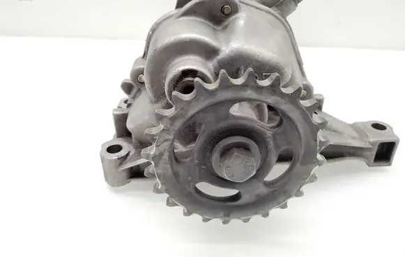 Mercedes-Benz S W140 Oil pump R6061810220 6061810401