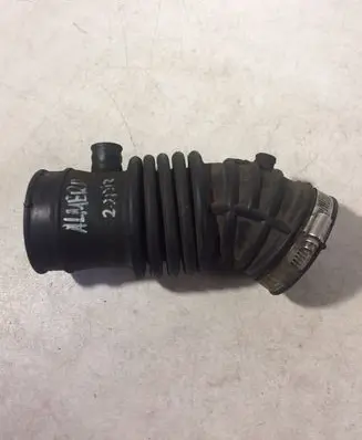Nissan Almera Air intake hose/pipe