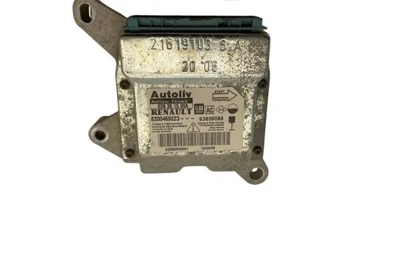 Renault Trafic II (X83) Airbag control unit/module 93856088 608361500A 8200469223