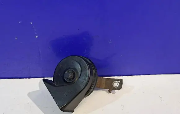 Volvo V70 Horn signal 31276805