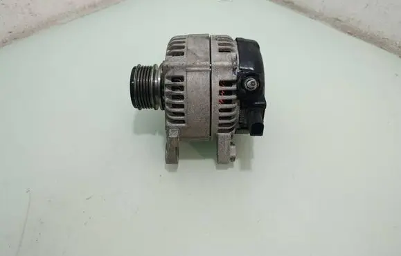 KIA Sportage Generator/alternator 22230N