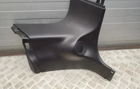 Jeep Grand Cherokee (D)pillar trim (top) 1GG61DX9AD