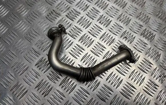 Audi A4 S4 B8 8K EGR valve line/pipe/hose 03L131521R