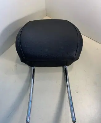 Mercedes-Benz GLE (W166 - C292) Front seat headrest 1661211876