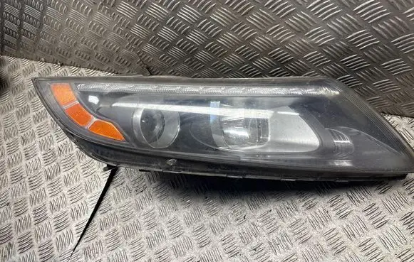 KIA Optima Headlight/headlamp 921024U620 R009BHS
