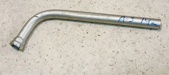 Audi A3 S3 8V Wheel nut wrench 8N0012219
