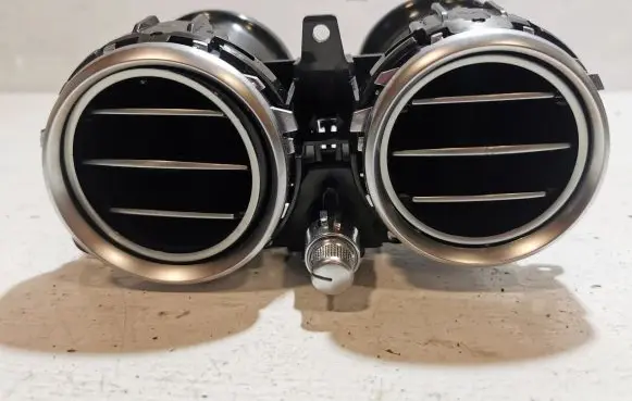 Mercedes-Benz E W213 Dash center air vent grill A2138307800
