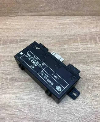 BMW 5 E39 Door control unit/module 8352062 5DK007048