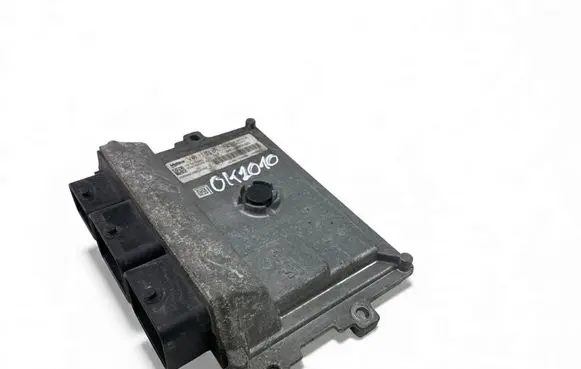 Peugeot 208 Engine control unit/module ECU 9811545080 9800913080