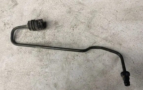 Volvo V50 Clutch pipe/line 