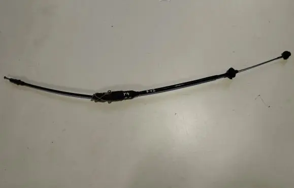 Volkswagen Transporter - Caravelle T4 Clutch cable 701721335