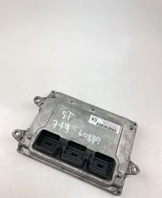 Honda CR-V Engine control unit/module ECU 37820RZVE02
