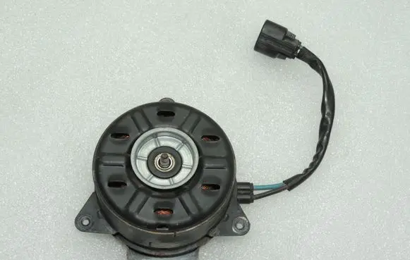 Mazda CX-5 Electric radiator cooling fan SH0115150A