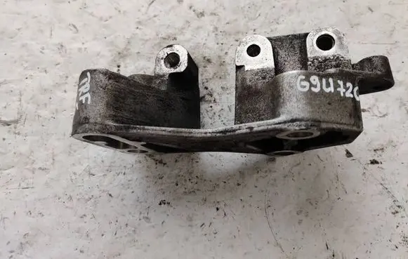 Renault Trafic II (X83) Engine mounting bracket 8200140428