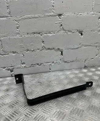 Battery bracket