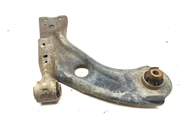 Citroen C4 II Picasso Front lower control arm/wishbone 7BAA200097479A