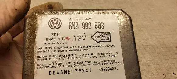 Volkswagen Transporter - Caravelle T4 Airbag control unit/module 6N0909603