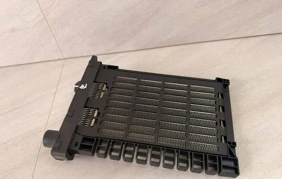 Volkswagen Touran III Electric cabin heater radiator 5Q0963235A