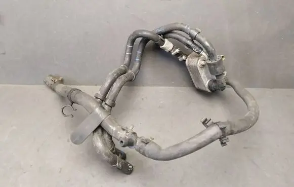 Volkswagen Touareg I Fuel cooler (radiator) 7L6203491A