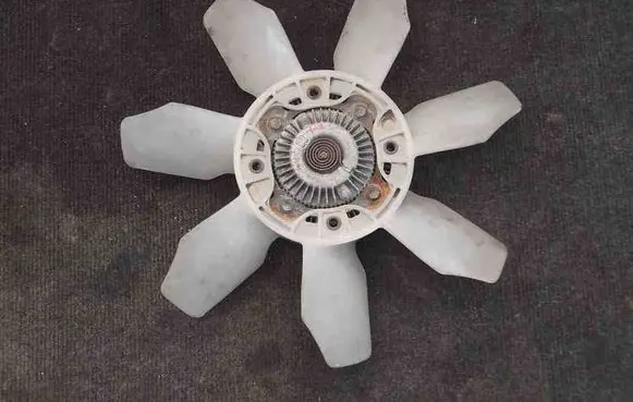 Suzuki Jimny Viscous fan clutch 