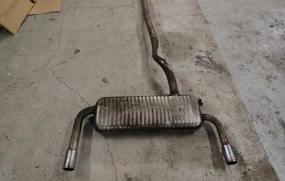 Muffler/silencer
